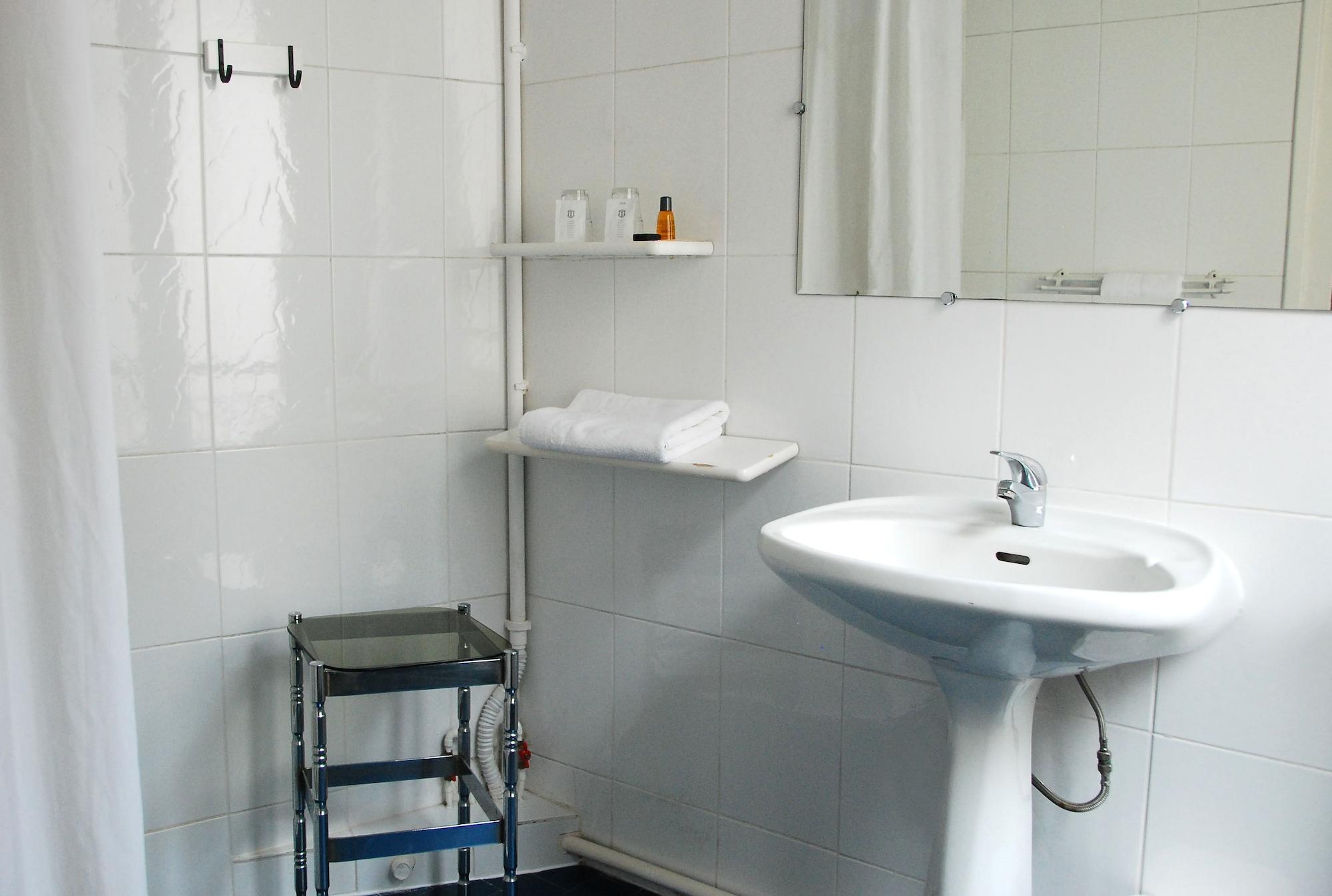 Hotel Cosy Monceau Париж Экстерьер фото